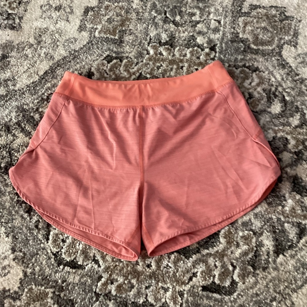 Athleta Girl 3" Run the World Short coral Athletic Shorts size XL/14